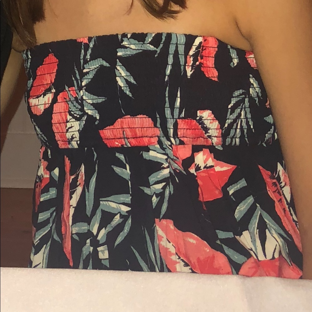 Smocked Flowy mini skirt of Tube top